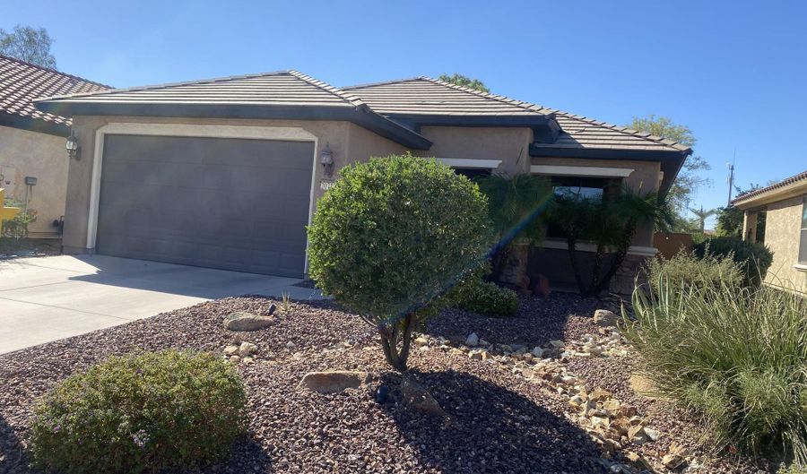 20712 N 273RD Ave, Buckeye, AZ 85396 - 2 Beds, 2 Bath