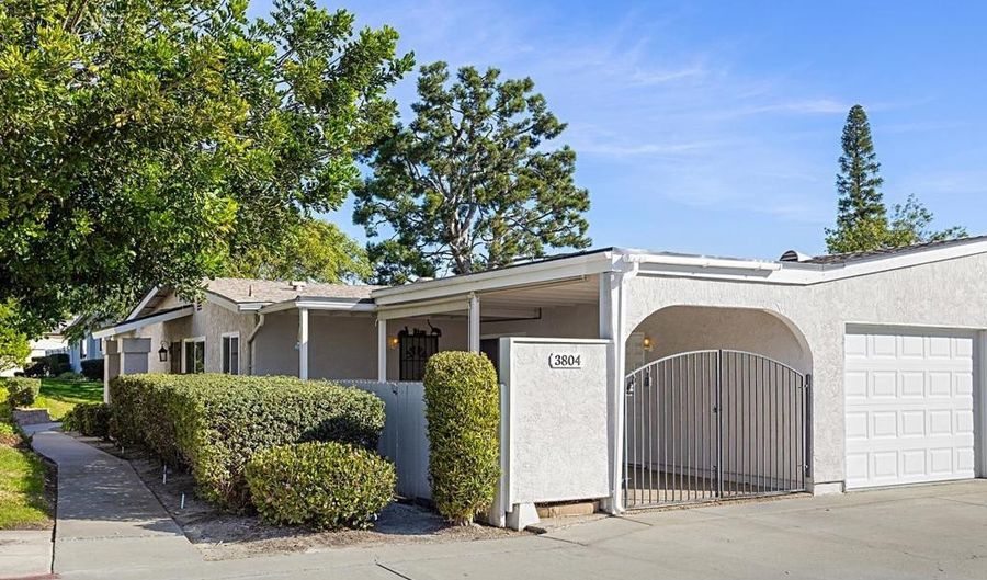 3804 Rosemary Way Way, Oceanside, CA 92057 - 2 Beds, 2 Bath