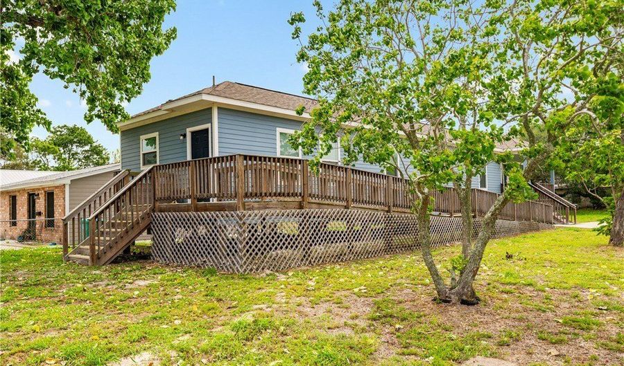 1109 W Nelson Ave, Aransas Pass, TX 78336 - 2 Beds, 0 Bath