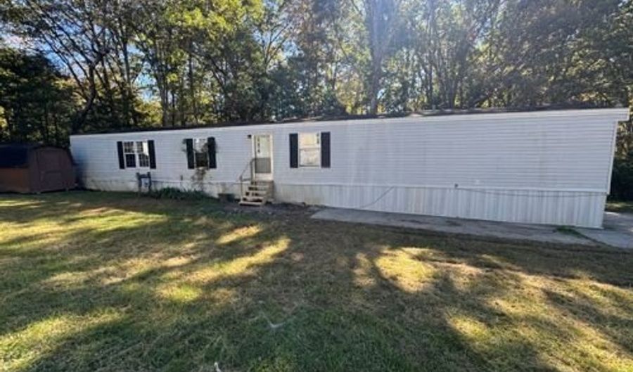 13256 LAKE CIRCLE Dr, Alexandria, KY 41001 - 3 Beds, 2 Bath