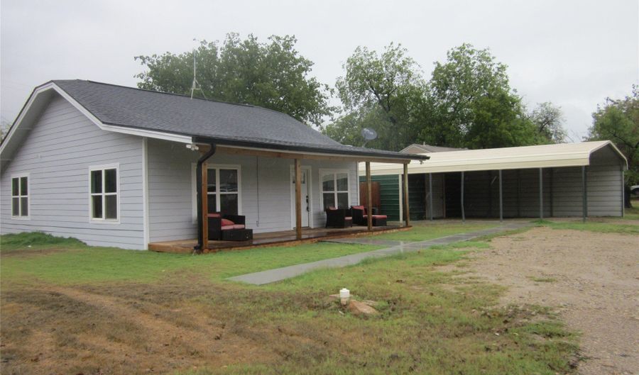 900 GORDON Ave, Albany, TX 76430 - 3 Beds, 2 Bath