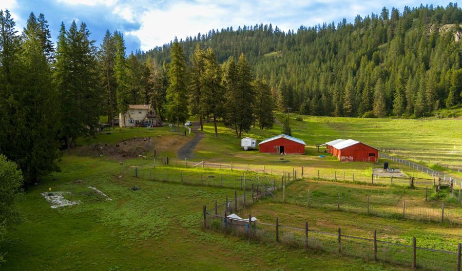 2063- A MARBLE VALLEY BASIN Rd, Addy, WA 99101 - 5 Beds, 2 Bath