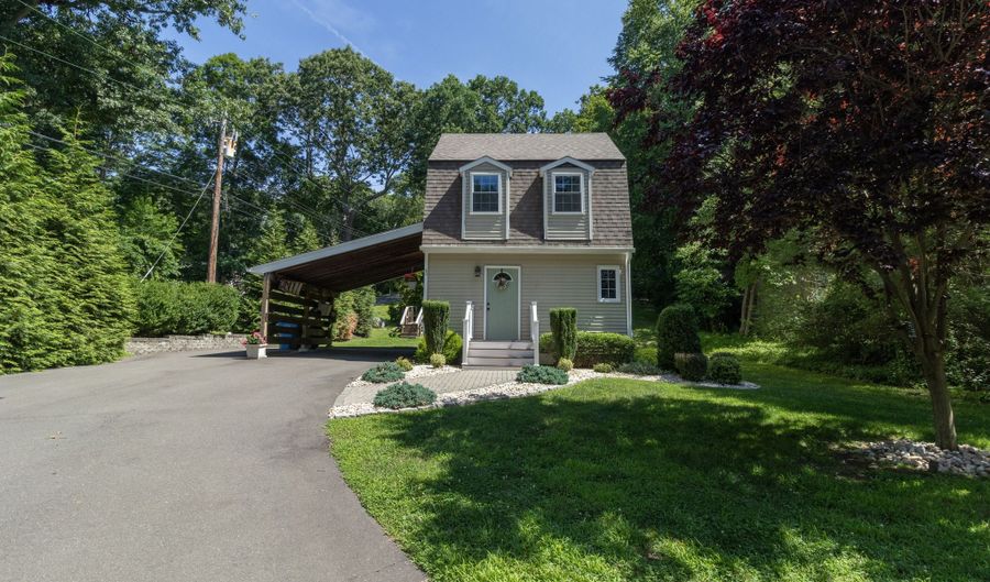80 River Rd, Clinton, CT 06413 - 1 Beds, 1 Bath