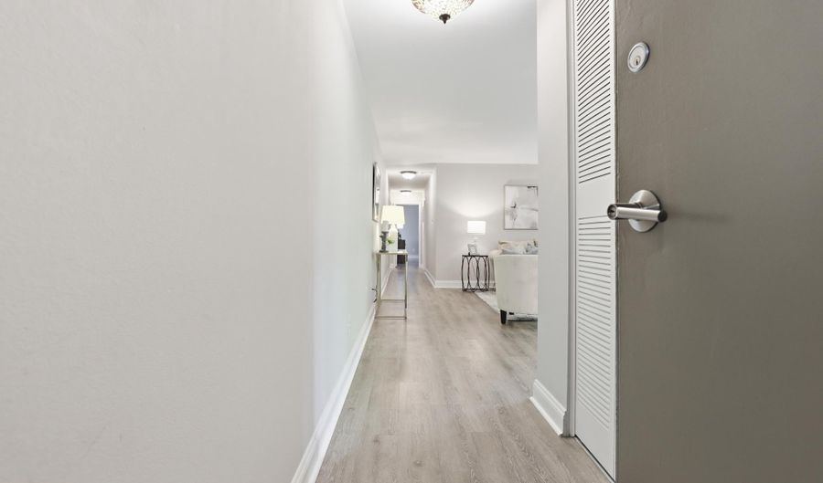 10636 MONTROSE Ave 2, Bethesda, MD 20814 - 2 Beds, 2 Bath