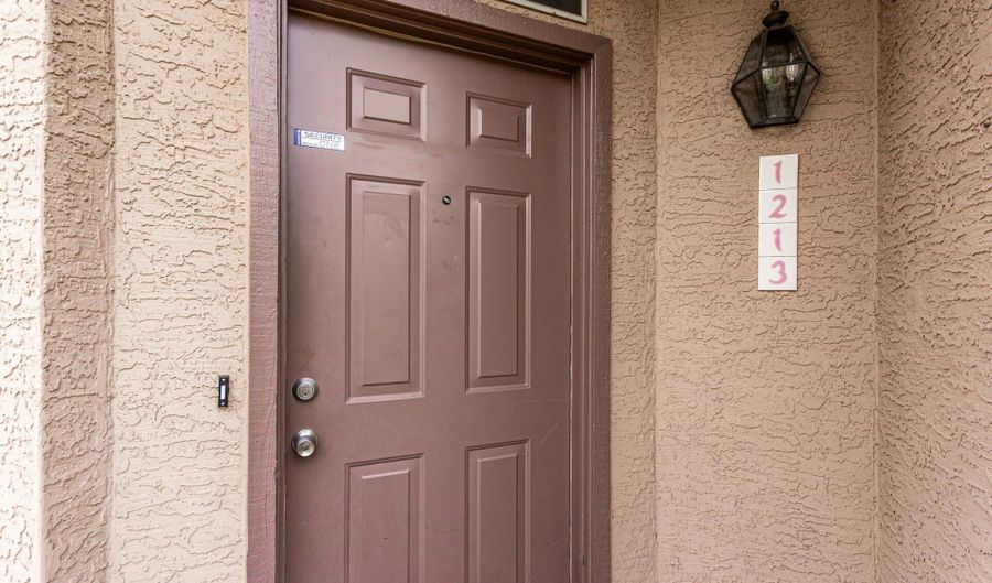 2875 W HIGHLAND St 1213, Chandler, AZ 85224 - 3 Beds, 3 Bath
