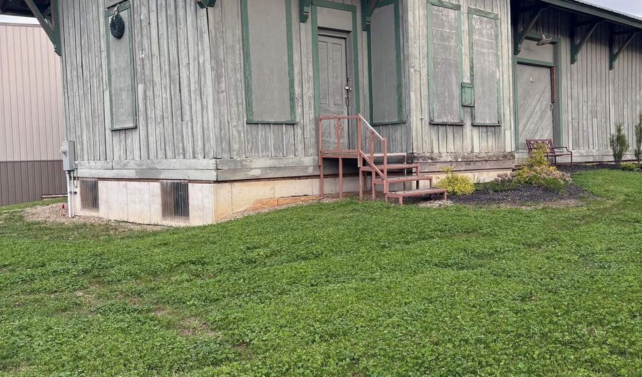 103 W Rochester St, Akron, IN 46910 - 0 Beds, 0 Bath