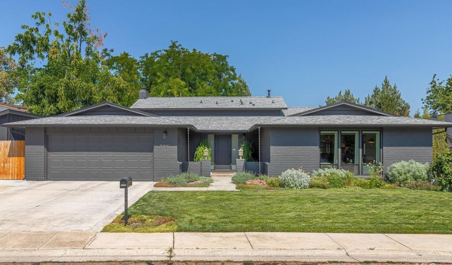 9401 W Knottingham Dr, Boise, ID 83704 - 4 Beds, 3 Bath