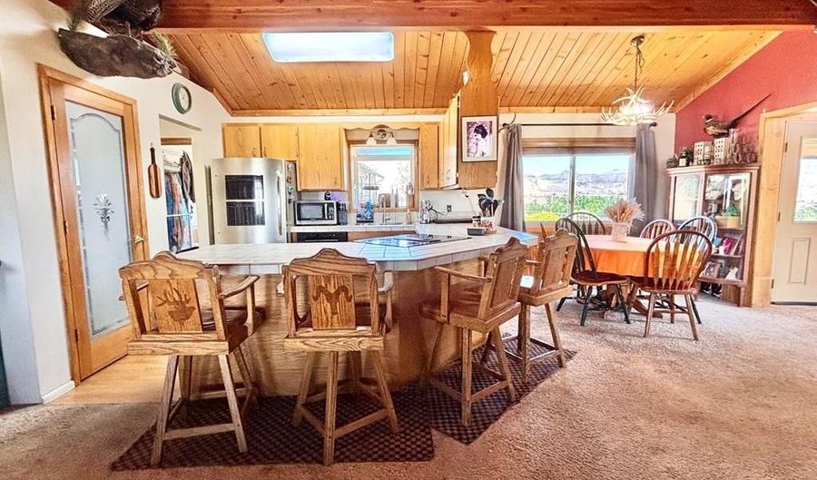 20 Stephens Rd, Challis, ID 83226 - 3 Beds, 2 Bath