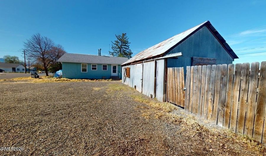 73 W 4th St, Battle Mountain, NV 89820 - 2 Beds, 2 Bath