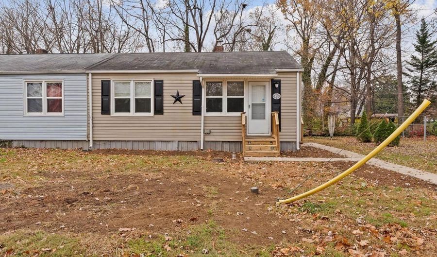 9 DEFENSE Dr, Aberdeen, MD 21001 - 3 Beds, 2 Bath