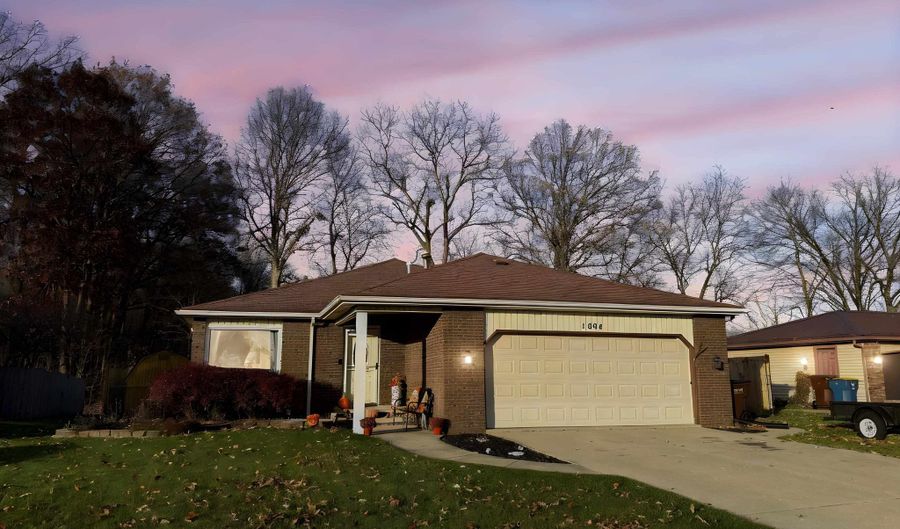 1604 Allison Blvd, Auburn, IN 46706 - 3 Beds, 2 Bath