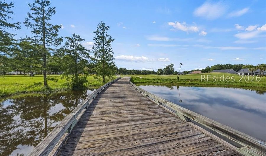 26 Whitebark Ln, Bluffton, SC 29909 - 3 Beds, 2 Bath