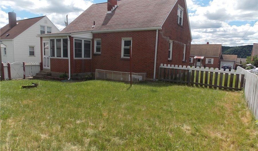 2654 Lenz Ave, Ambridge, PA 15003 - 3 Beds, 0 Bath