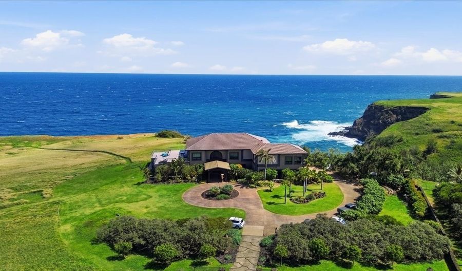 55-194 ULI Rd, Hawi, HI 96719 - 5 Beds, 6 Bath