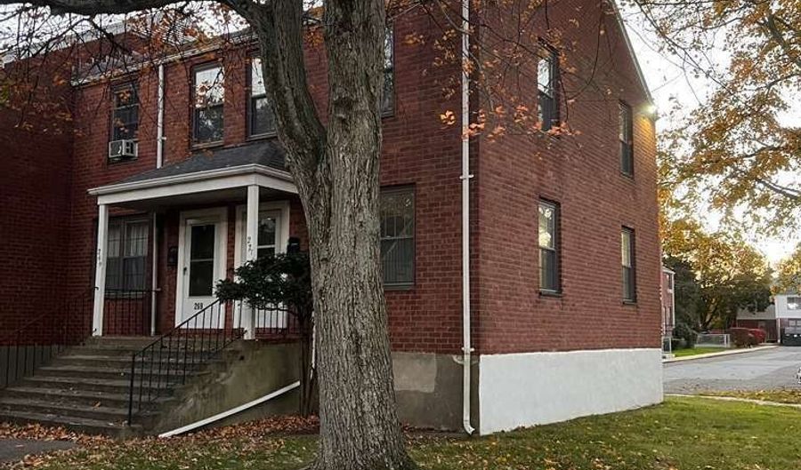 271 Pennsylvania Ave 271, Bridgeport, CT 06610 - 2 Beds, 1 Bath