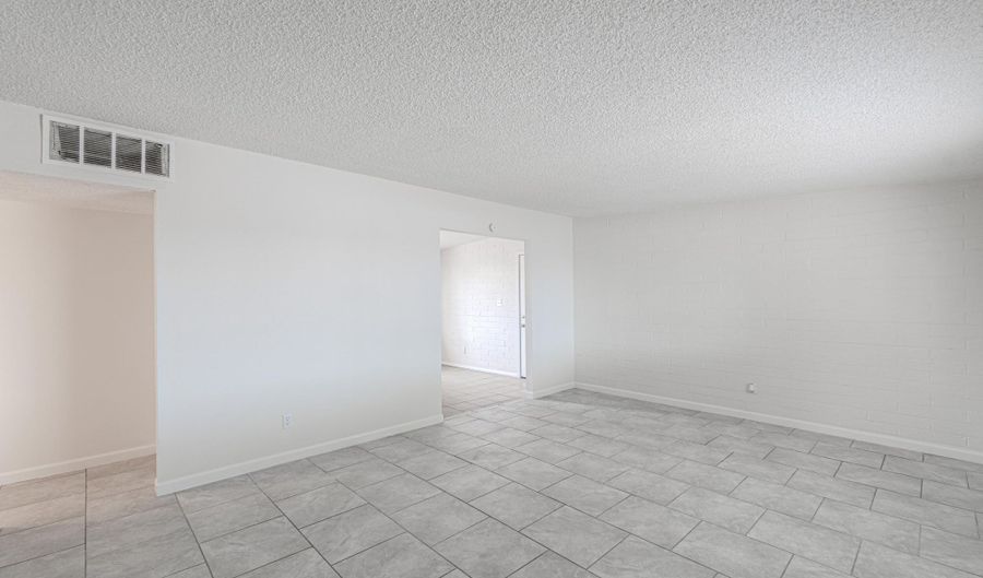 1307 W LILY Pl, Casa Grande, AZ 85122 - 3 Beds, 2 Bath