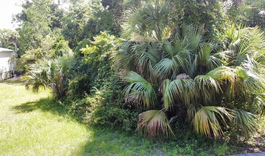 112 Dr Frederick S Humphries St, Apalachicola, FL 32320 - 0 Beds, 0 Bath