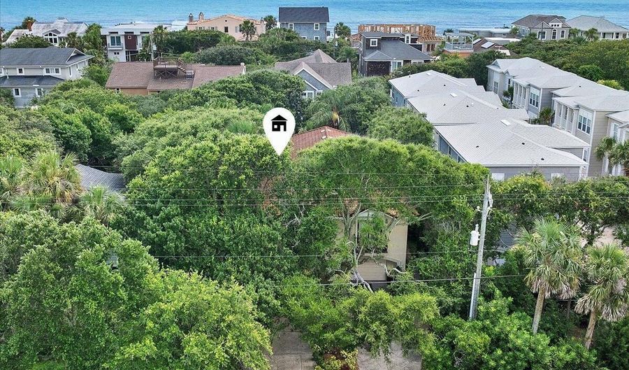 2049 SEMINOLE Rd, Atlantic Beach, FL 32233 - 3 Beds, 3 Bath