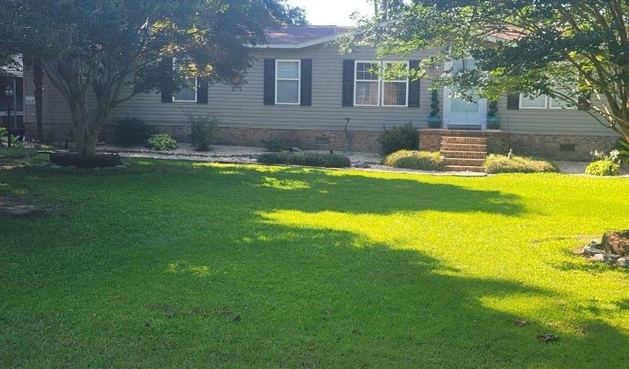 113 Coinjock Village Dr, Barco, NC 27917 - 4 Beds, 2 Bath
