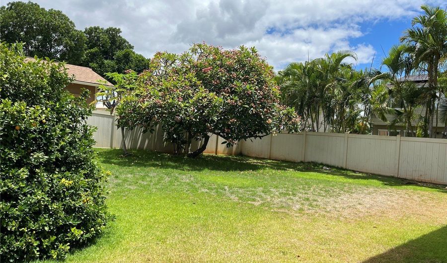 91-324 Kamaehu Pl, Ewa Beach, HI 96706 - 4 Beds, 3 Bath