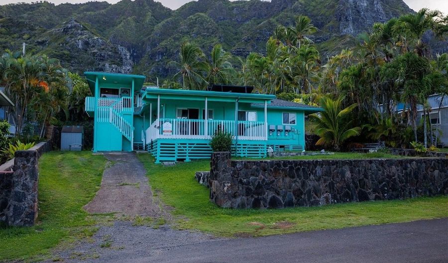 51-450 Kekio Rd, Kaaawa, HI 96730 - 5 Beds, 3 Bath