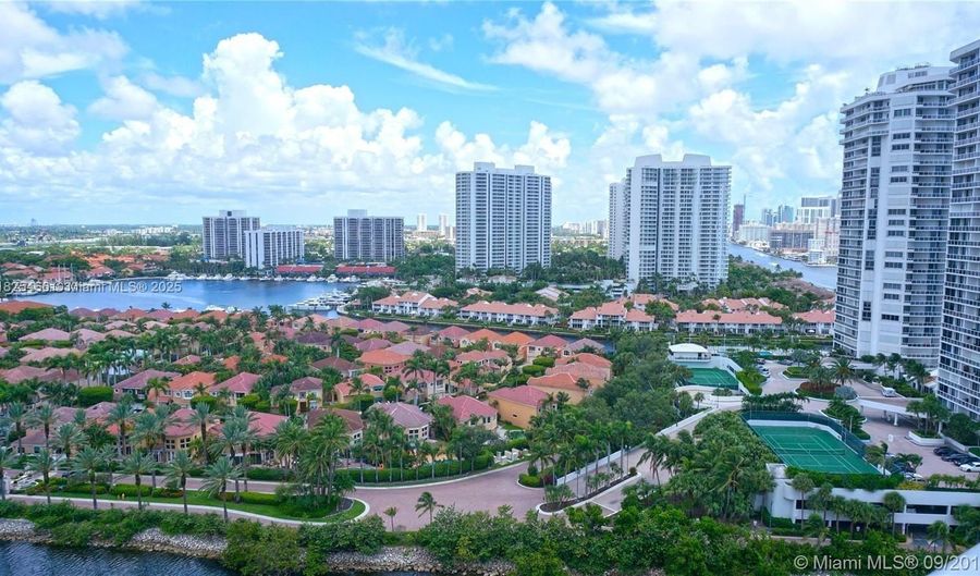 20505 E Country Club Dr 2039, Aventura, FL 33180 - 2 Beds, 2 Bath