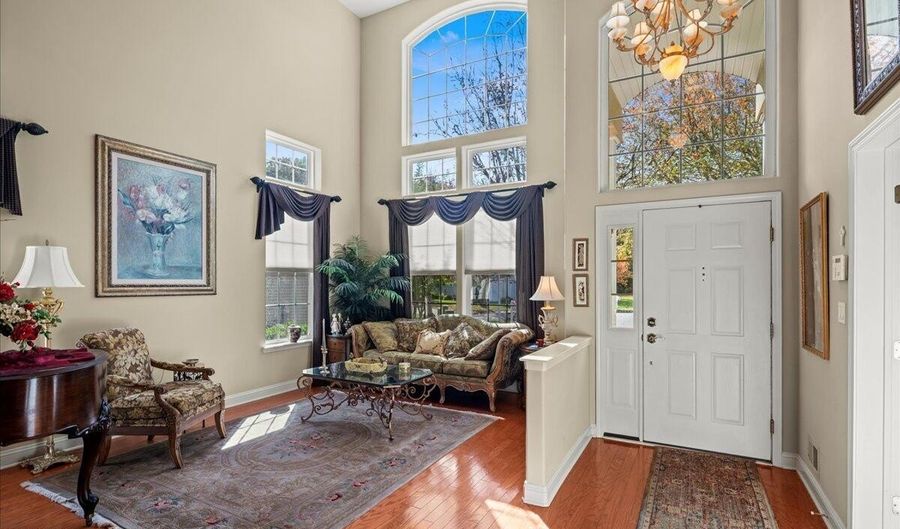 9 Spring Lake Ct, Barnegat, NJ 08005 - 3 Beds, null Bath