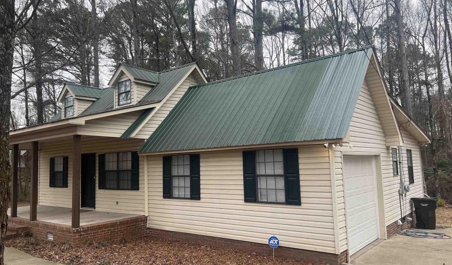 19728 Alabama Highway 68, Albertville, AL 35951 - 3 Beds, 2 Bath