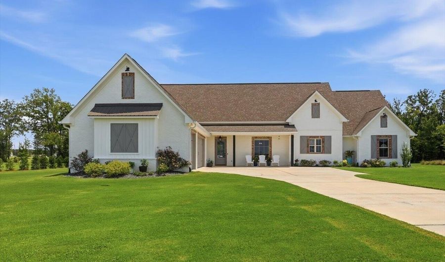 780 Cotton Creek Trl, Brandon, MS 39047 - 4 Beds, 3 Bath