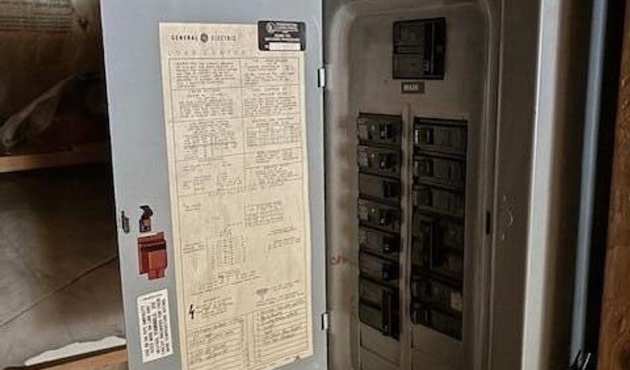 236 Berry Rd, Alexander, ME 04694 - 2 Beds, 0 Bath