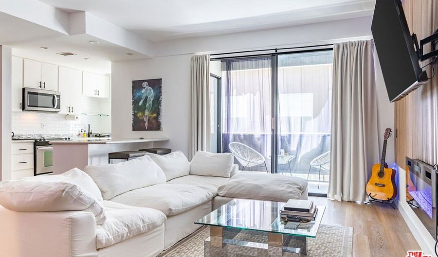 7250 Franklin Avenue 512, Los Angeles, CA 90046 - 2 Beds, 2 Bath