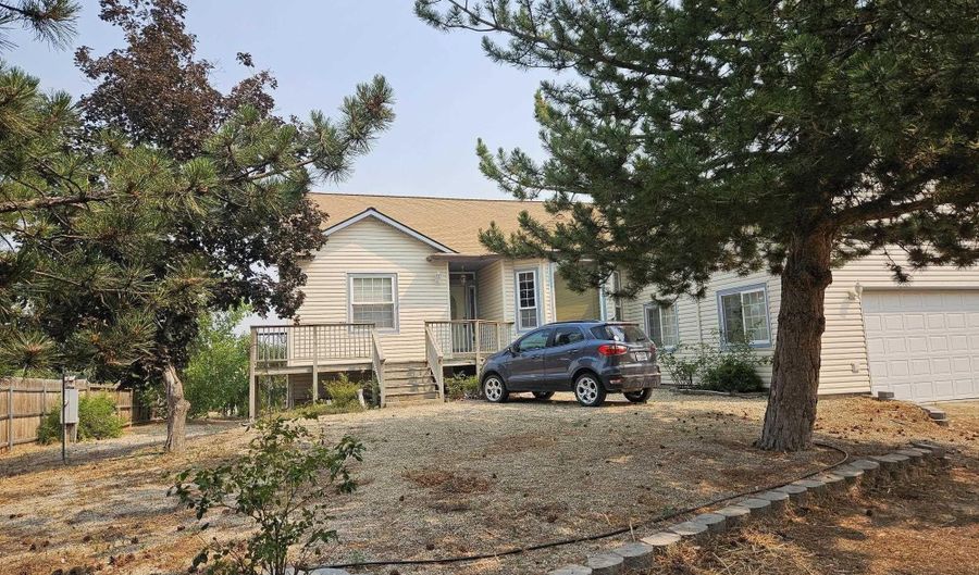 20300 Ila Ln, Caldwell, ID 83607 - 3 Beds, 2 Bath