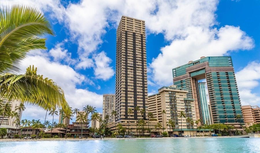 444 Niu St 1007, Honolulu, HI 96815 - 0 Beds, 1 Bath