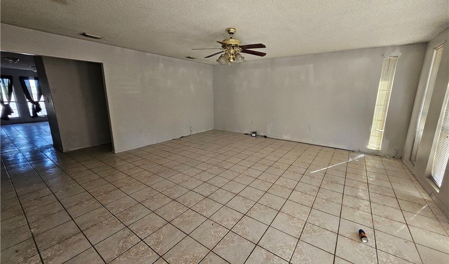 1309 Fm 625 B, Alice, TX 78332 - 3 Beds, 2 Bath