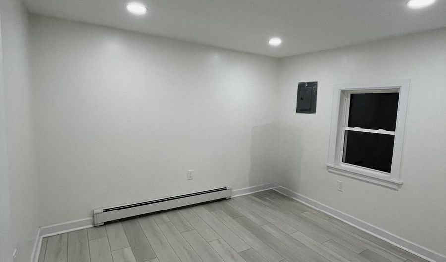 4 Oceanic Ter, Atlantic City, NJ 08401 - 1 Beds, 1 Bath