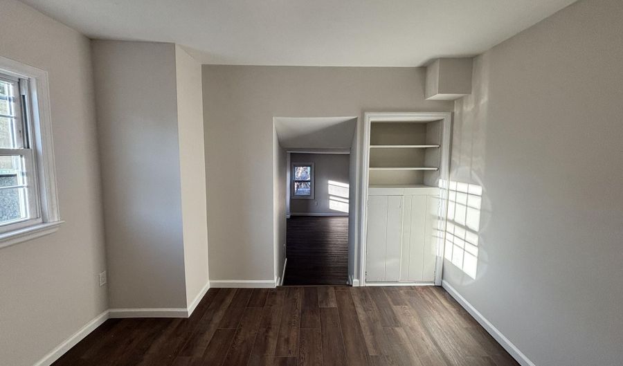 101 Navesink Ave, Atlantic Highlands, NJ 07716 - 2 Beds, 2 Bath