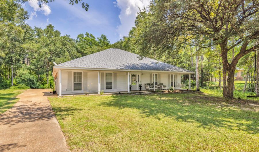 11512 Holly Bluff Cir, Biloxi, MS 39532 - 3 Beds, 2 Bath