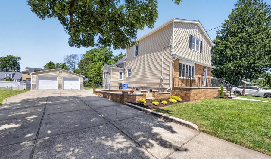 103 Minna Ave, Avenel, NJ 07001 - 5 Beds, 3 Bath