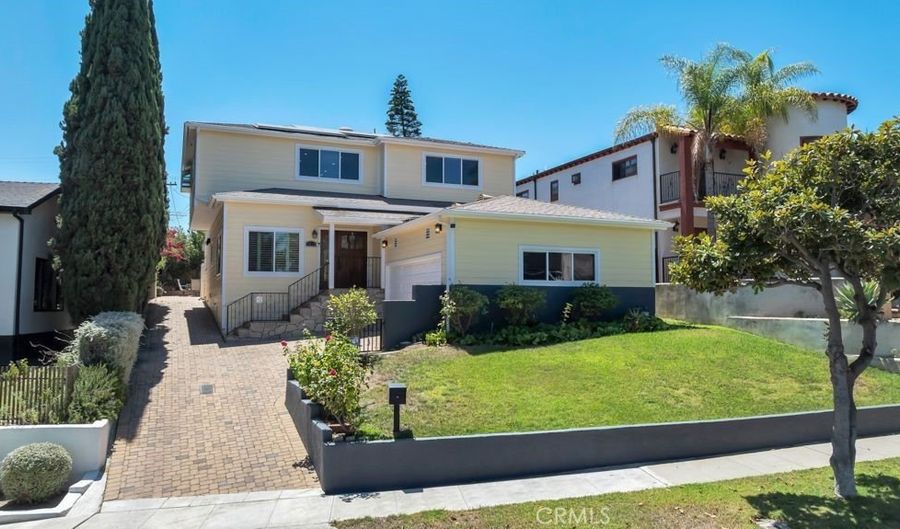 5858 Abernathy Dr, Los Angeles, CA 90045 - 6 Beds, 4 Bath