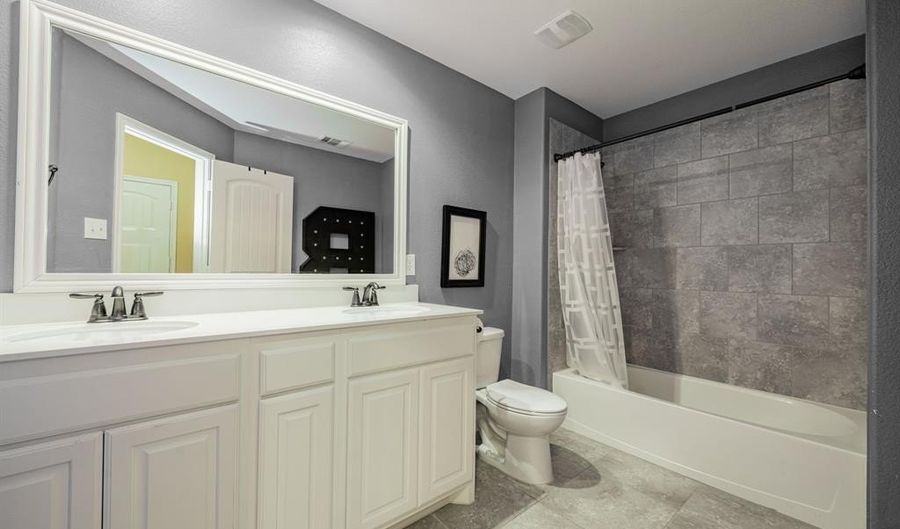 3030 Maverick Dr, Heath, TX 75126 - 4 Beds, 3 Bath