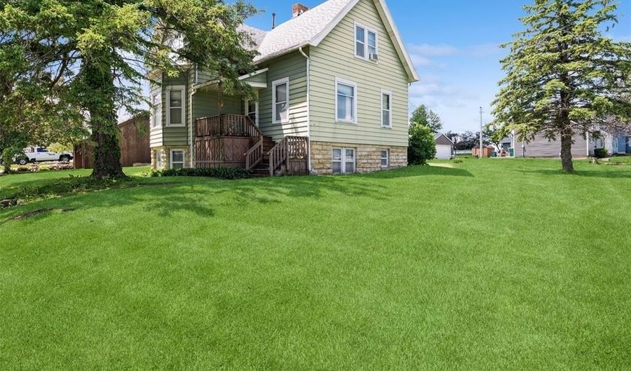 205 2nd Ave, Atkins, IA 52206 - 0 Beds, 0 Bath