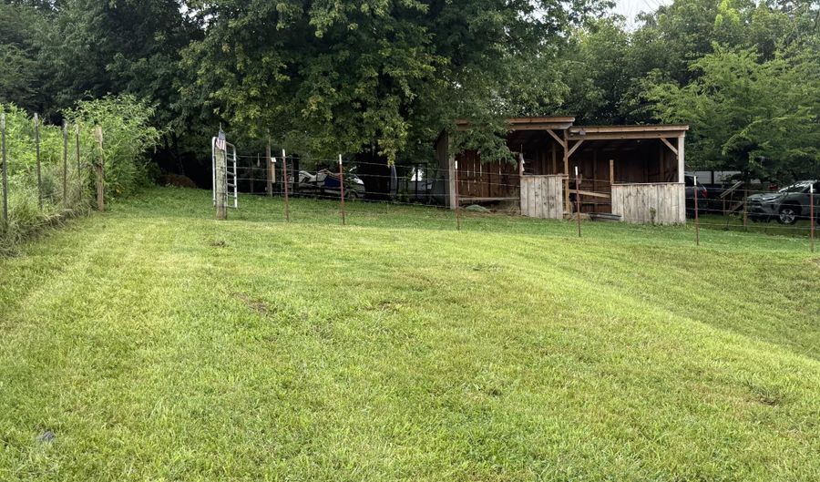4048 Indian Ridge Rd, Blaine, TN 37709 - 3 Beds, 2 Bath