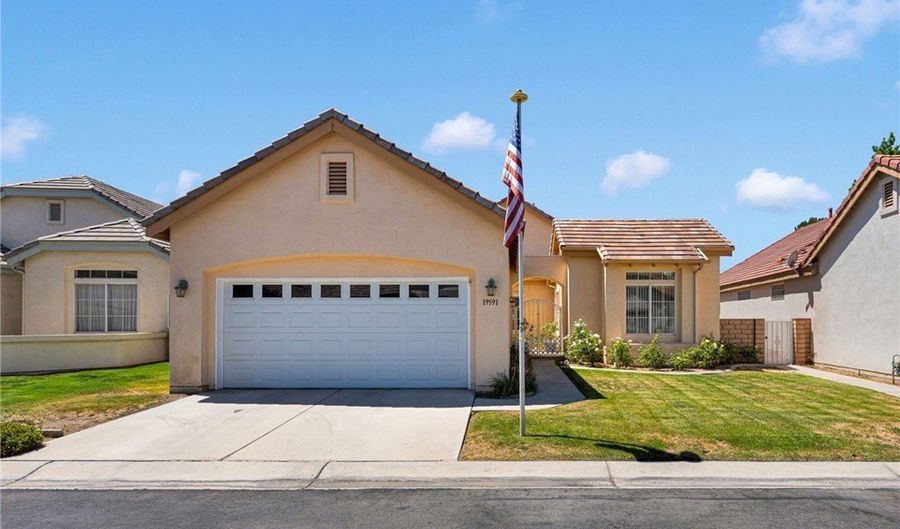 19591 Rolling Grn, Apple Valley, CA 92308 - 2 Beds, 2 Bath