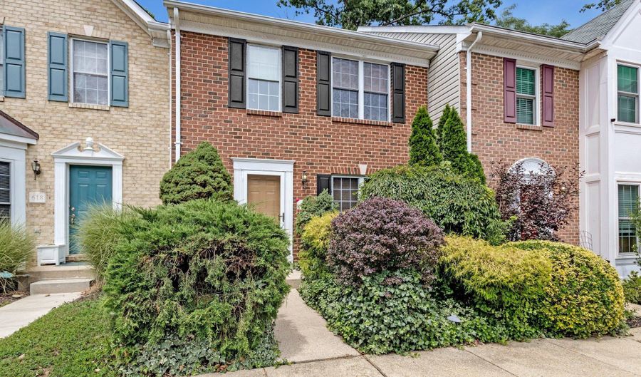 616 BELLERIVE Ct 85, Arnold, MD 21012 - 3 Beds, 4 Bath