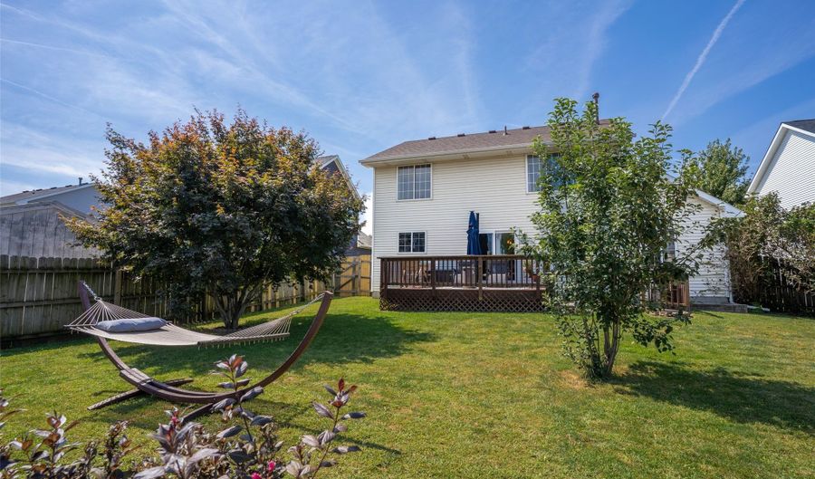 1113 9th Ave SE, Altoona, IA 50009 - 3 Beds, 3 Bath