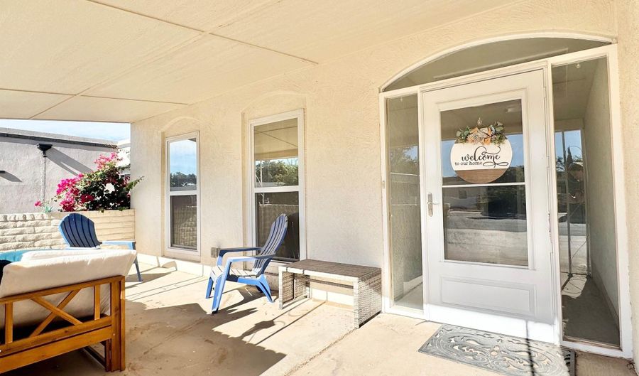 1711 Live Oak Pl, Carlsbad, NM 88220 - 2 Beds, 2 Bath