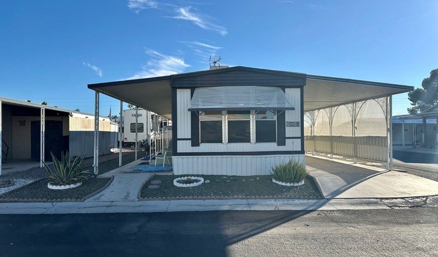 202 N Meridian Rd 110, Apache Junction, AZ 85120 - 2 Beds, 1 Bath