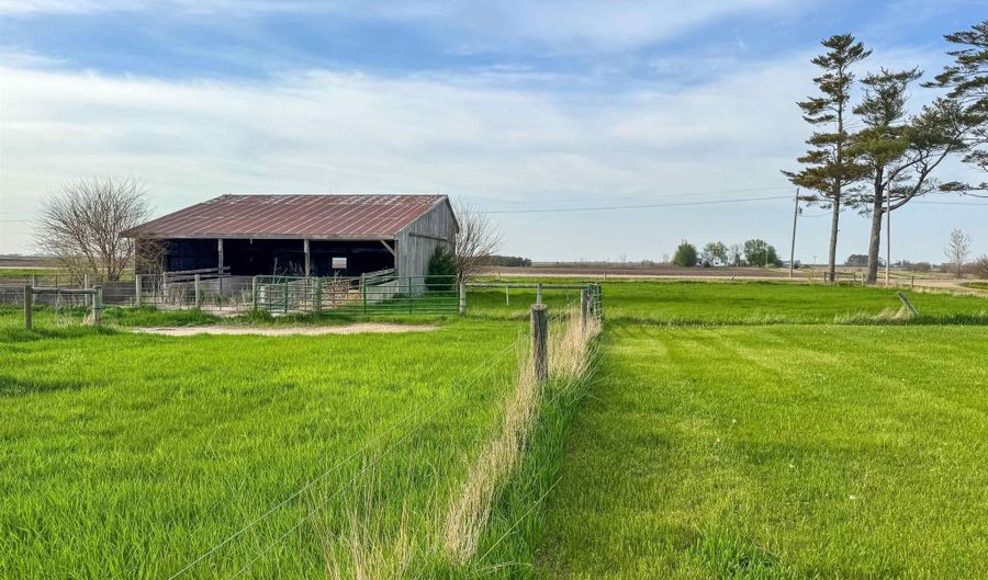 11936 150th St, Aredale, IA 50605 - 2 Beds, 2 Bath