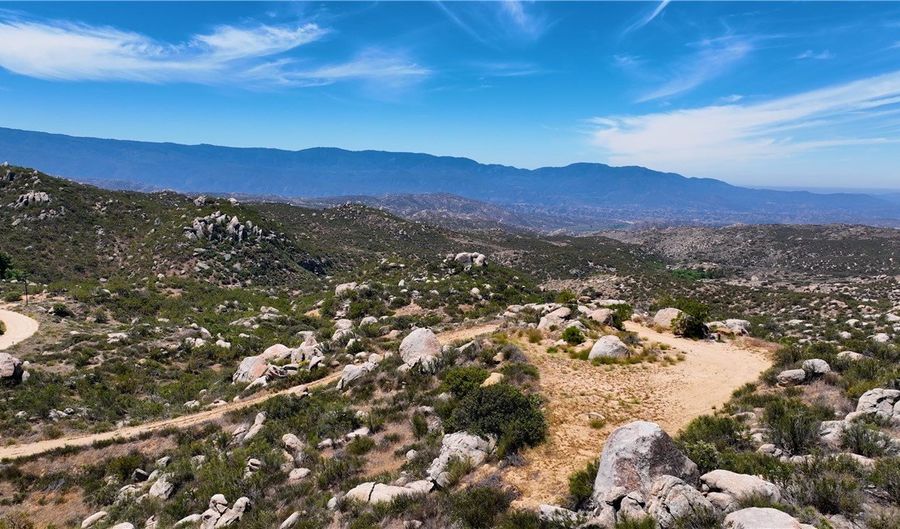 988 Crazy Horse Canyon Dr, Aguanga, CA 92536 - 0 Beds, 0 Bath