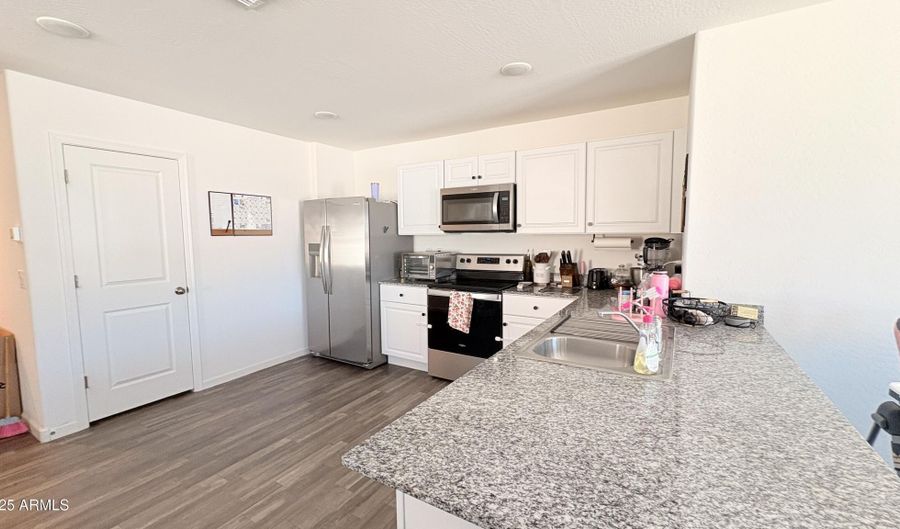 24570 W COCOPAH St, Buckeye, AZ 85326 - 3 Beds, 2 Bath